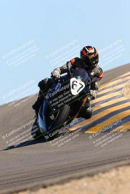 media/Feb-12-2022-SoCal Trackdays (Sat) [[3b21b94a56]]/Turn 12 (140pm)/